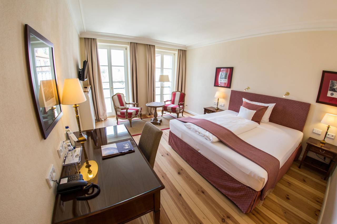 Hotel Schloss Leitheim Zewnętrze zdjęcie